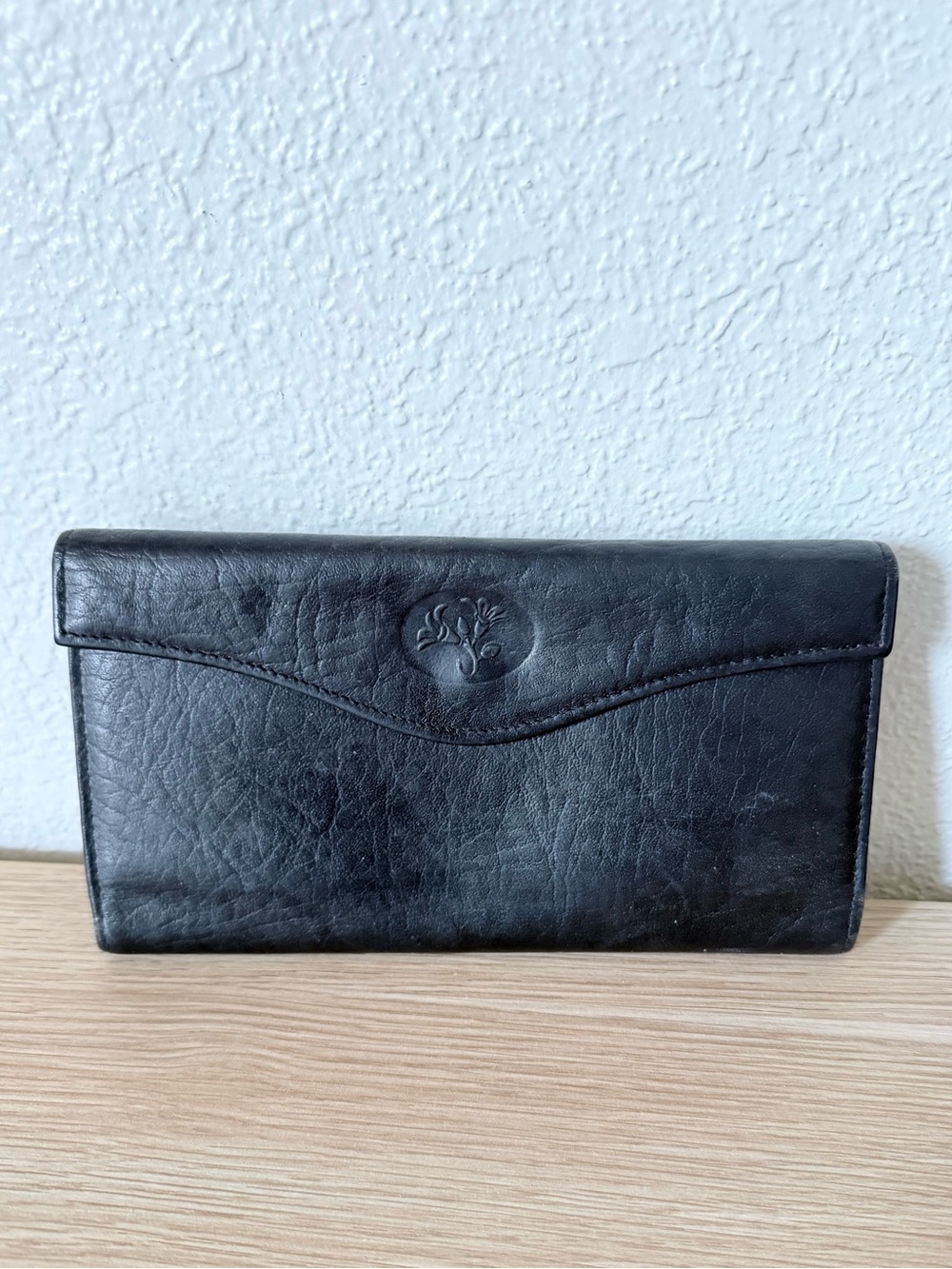 Julia Buxton Heiress Organizer Clutch Leather Wallet